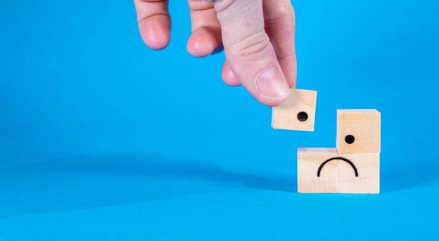 港股适合新手吗?风险与优势分析 港股适合新手吗?风险与优势分析